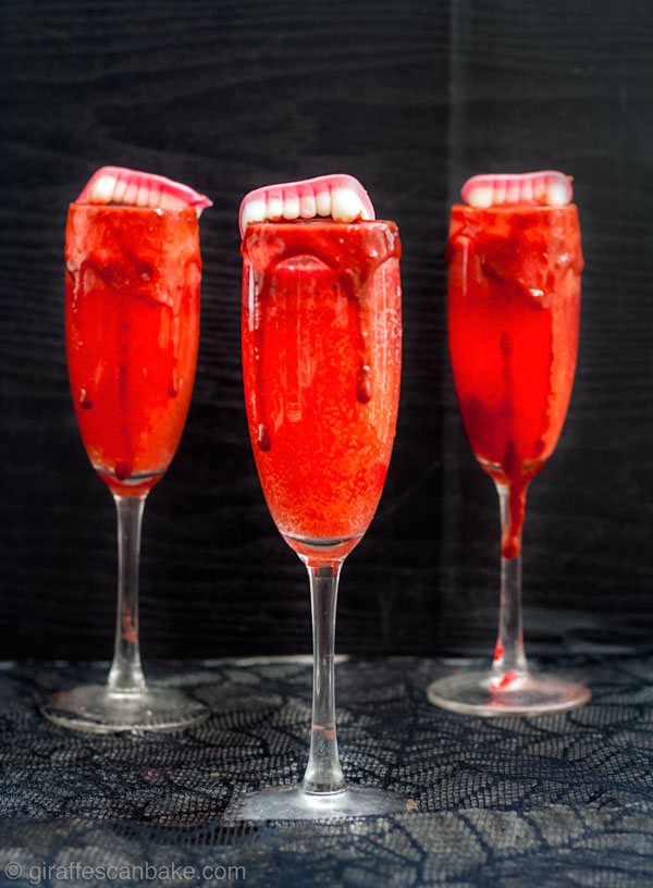 Bloody Bellini - a Cocktail for a Vampire |Giraffes Can Bake
